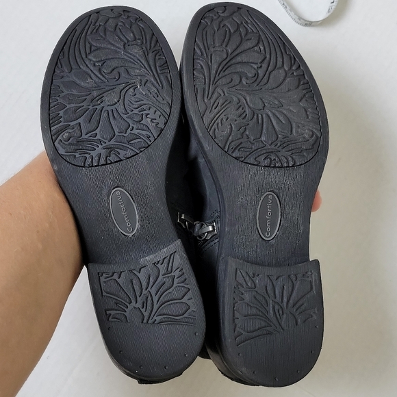 Comfortiva Tarrant Black Leather Slouch Ankle Booties Side Zip Size 6 Comfort - Picture 8 of 9